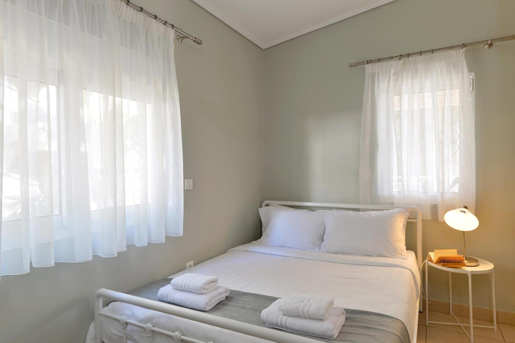 Lagonisi Luxurious Residence Ruby'S Pool Villa Экстерьер фото